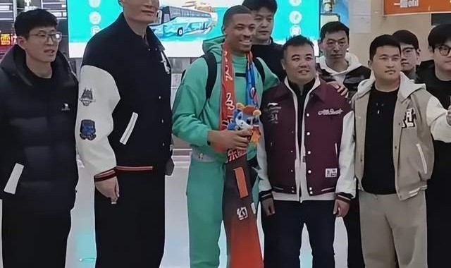 九游会app-终于等到你！山东小外援来了，邱彪等来强援，有望成第二阶段奇兵